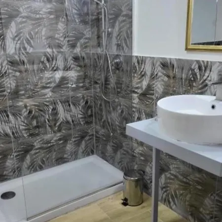 Pensión San Giuliano Jacuzzi Catania